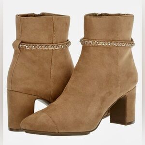 NEW w/o box Anne Klein Suri High Heel Bootie in Sand Faux Suede Women's Size 7